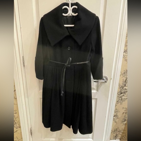 Farhi Black 100% Wool Jacket with leather tie at waist - Picture 2 of 10